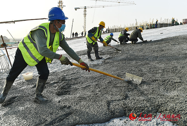 ���ڹ����۰���Ұ��԰�۰�԰�����ݹ����ϣ���������������ӿ����һ���Ȼ����ʩ������������/��