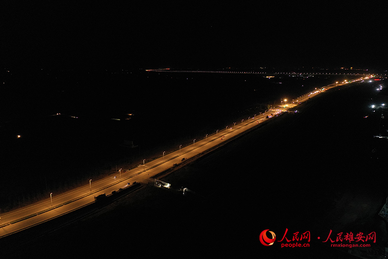 ҹĻ�µ������ߣ���λ���ݶ�Ƭ��C���ű��ࡣ������ ��������