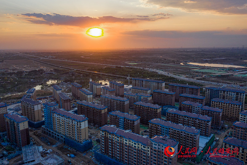 �۰��ݶ�Ƭ��C���Ű��÷���Ŀ���ģ�������Ϊ���ݹ�԰�������� ��������