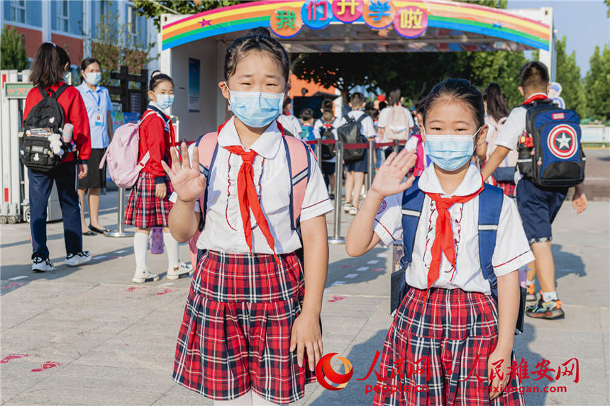 圖為雄安新區雄縣第二小學學生開學。任志偉攝