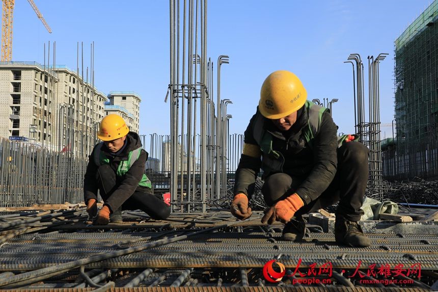 圖為雄安新區建設者。胡忠 攝