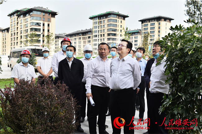9月3日，张国华到容东片区华望城调研市场化住宅项目建设情况。刘向阳摄