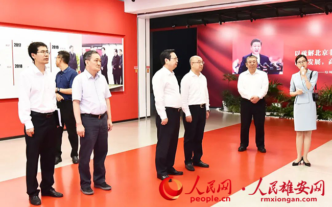 7月26日，北京市副市長於英杰一行到雄安新區調研。劉向陽攝