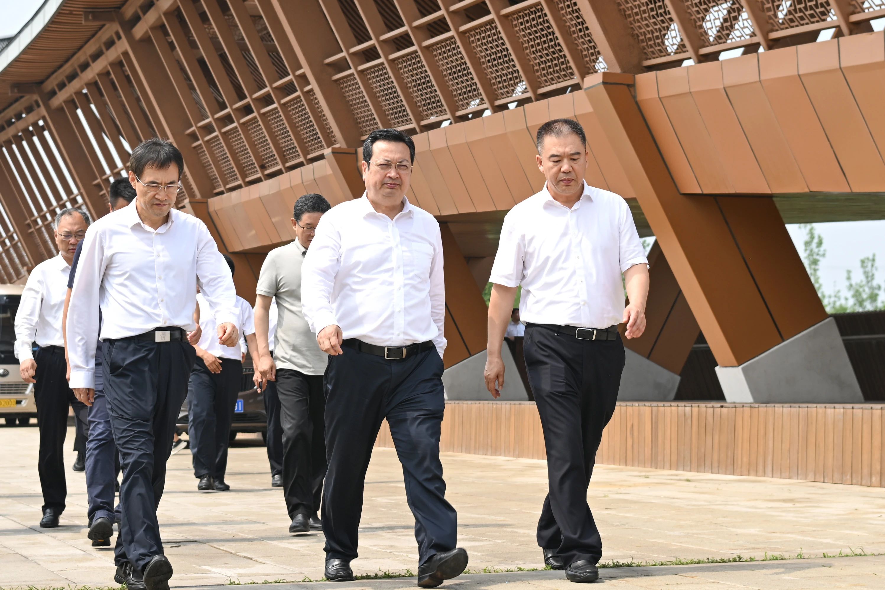 张国华调研雄安新区安全度汛工作。雄安媒体中心王伟倩摄