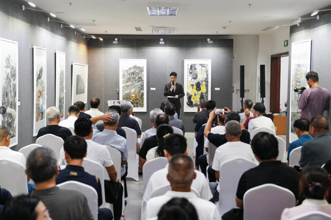 全国中国画名家精品邀请展活动现场。董嘉琛摄