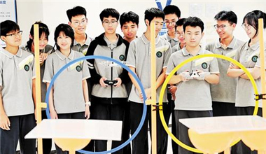 未来之城锻造高中教育硬实力