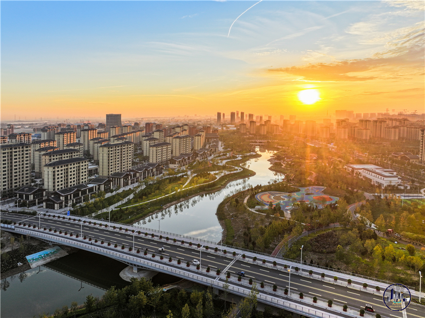 5容西晨曲_副本