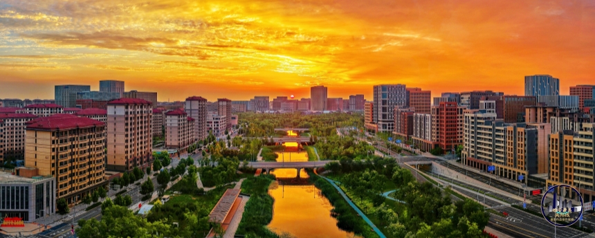 22容东日出；杨亚文_副本