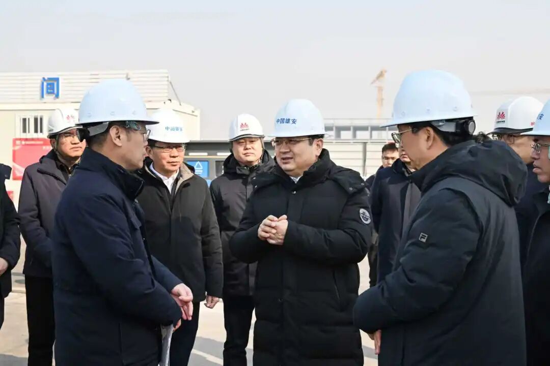 張國華調研重點項目建設運營和安全生產工作並開展慰問活動。王偉倩攝