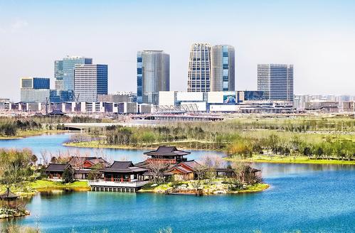 近日，從雄安新區南河樞紐項目眺望，城市藍綠交織之美盡收眼底。本報記者 劉光昱攝