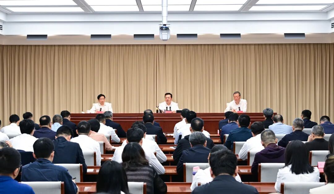 雄安新區黨工委巡察工作會議暨第七輪巡察動員部署會召開。王偉倩攝